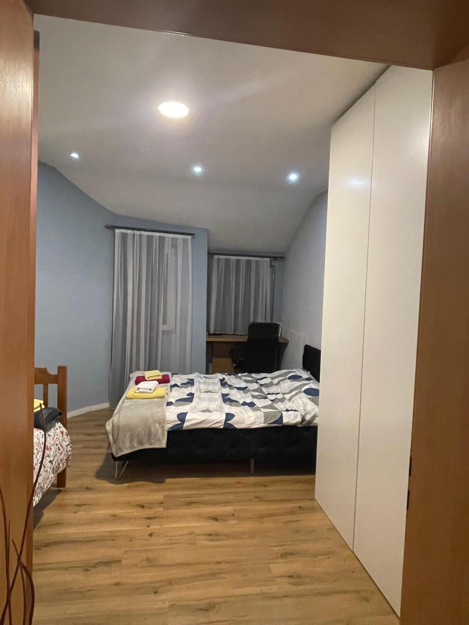פרישטינה Ora-Prn,Cosy Apartment In The City Center מראה חיצוני תמונה